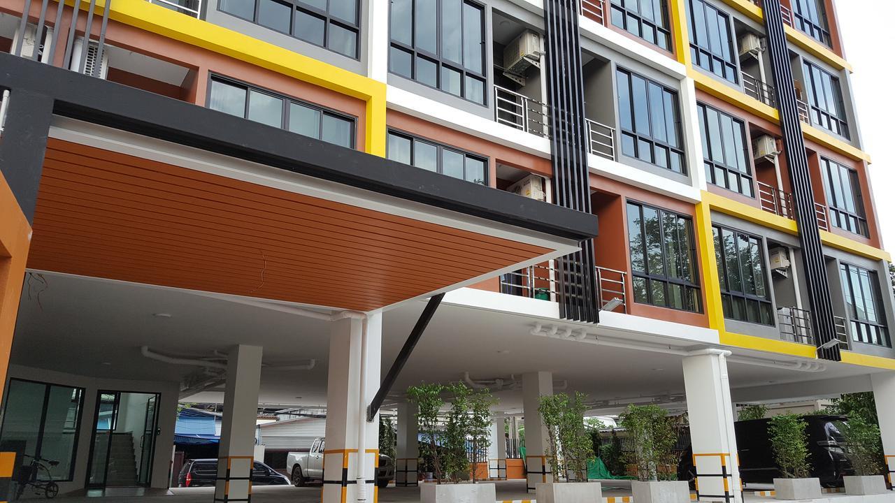 The All 24 Luxury Residence Bangkok Exterior photo